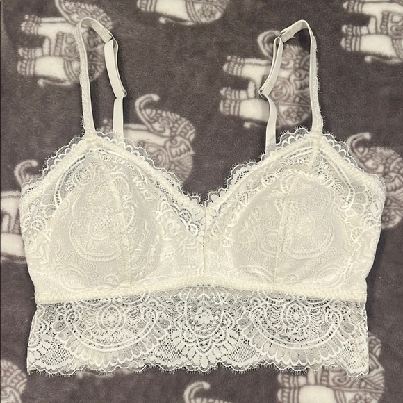 Gilly Hicks Lace Bralette - Picture 1 of 7